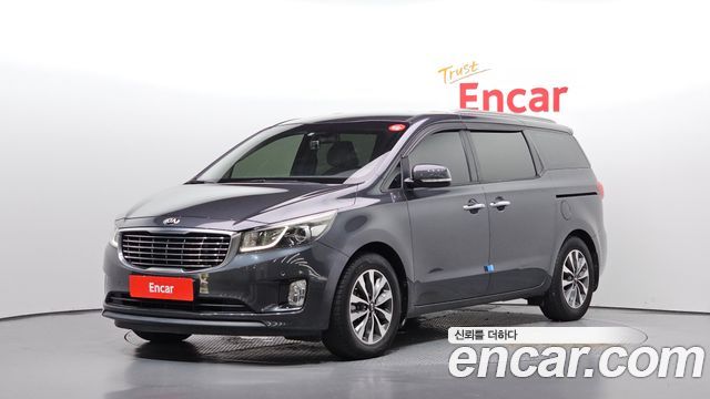 Kia Canival 2015 — photo 1