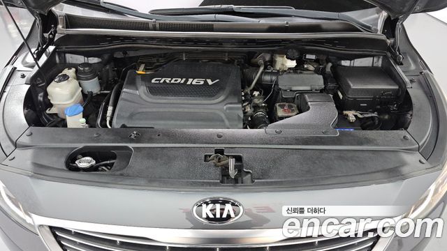 Kia Canival 2015 — photo 6