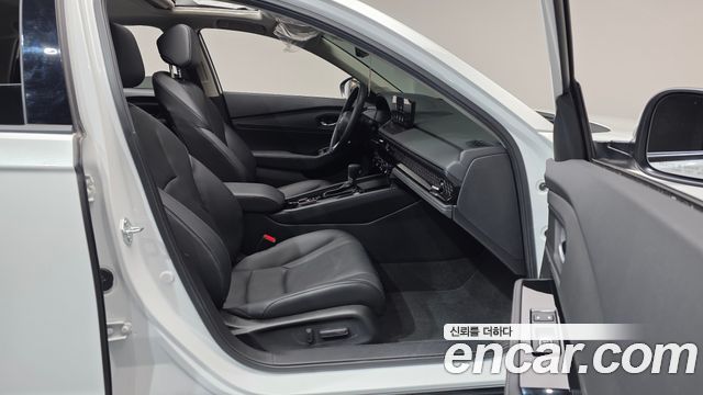 Honda Accord 2025 — photo 17