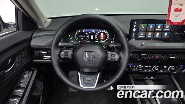 Honda Accord 2025 — photo 19