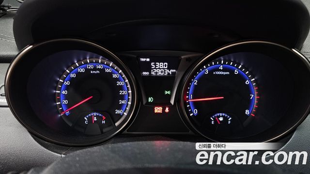 Hyundai Genesis 2015 — photo 8