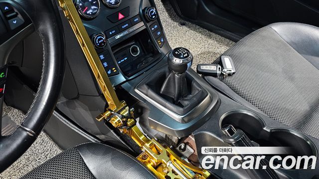Hyundai Genesis 2015 — photo 16