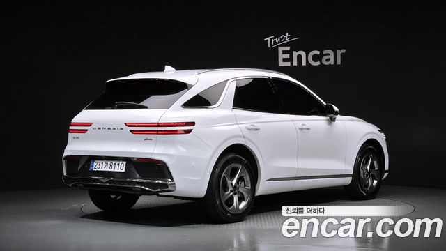 Genesis GV70 2025 — photo 2
