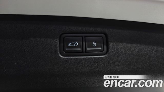 Genesis GV70 2025 — photo 26