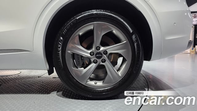 Genesis GV70 2025 — photo 7