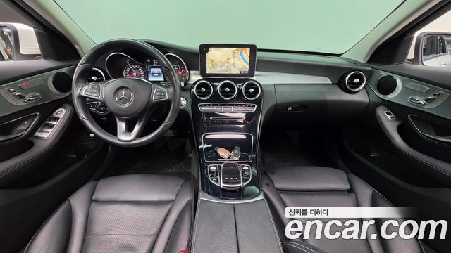 Mercedes-Benz C-Class 2017 — photo 7