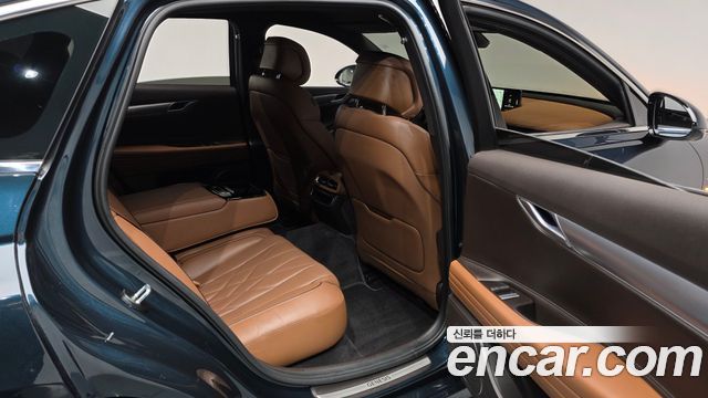 Genesis G80 2022 — photo 18