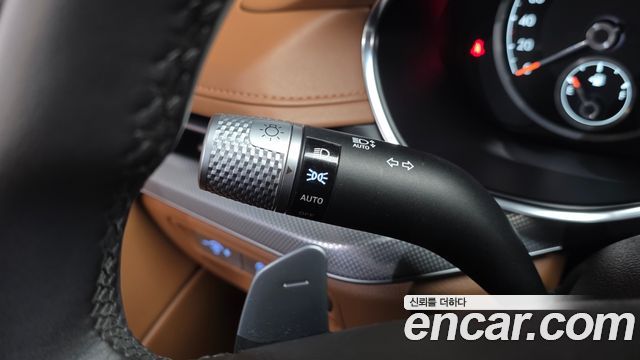 Genesis G80 2022 — photo 29