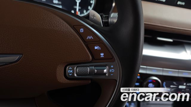 Genesis G80 2022 — photo 32