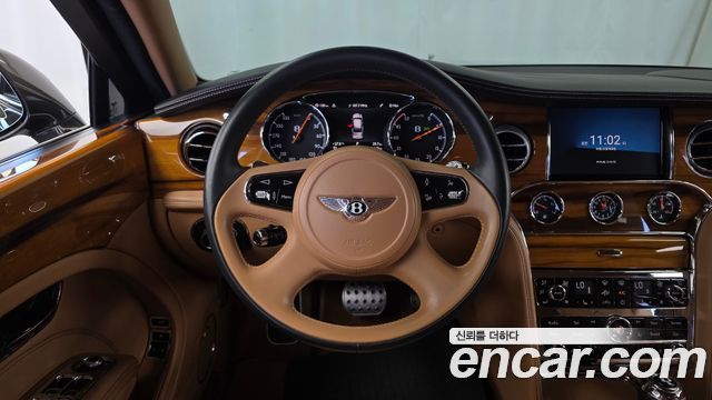 Bentley Mulsanne 2018 — photo 13
