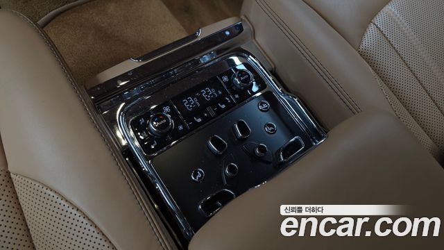 Bentley Mulsanne 2018 — photo 19