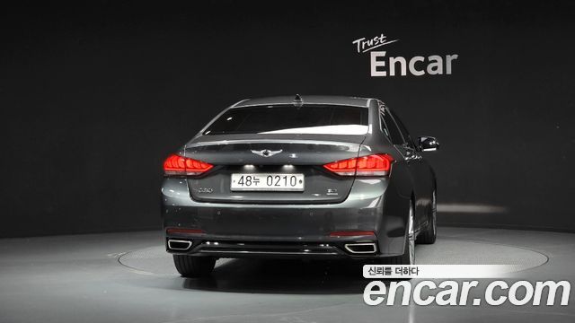 Genesis G80 2017 — photo 4