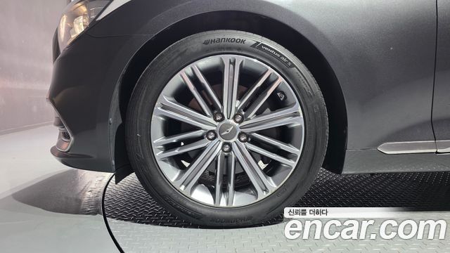 Genesis G80 2017 — photo 5