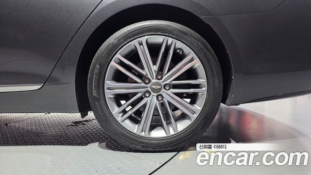 Genesis G80 2017 — photo 7