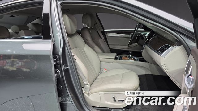 Genesis G80 2017 — photo 16