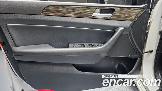 Hyundai Sonata 2015 — photo 14