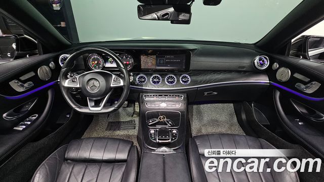 Mercedes-Benz E-Class 2018 — photo 10