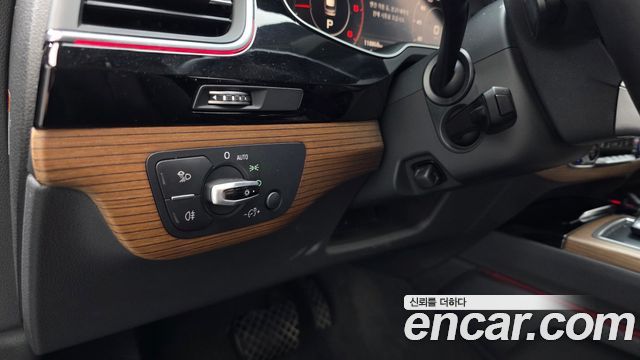 Audi Q7 2016 — photo 27