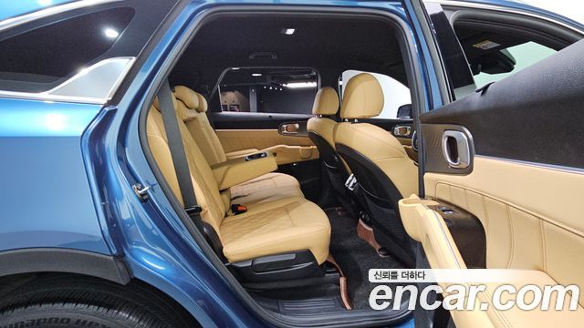 Kia Sorento 2021 — photo 18