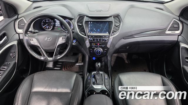 Hyundai Santafe 2018 — photo 10