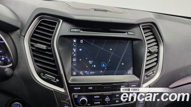 Hyundai Santafe 2018 — photo 20