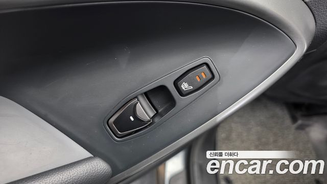 Hyundai Santafe 2018 — photo 24