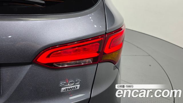 Hyundai Santafe 2018 — photo 9