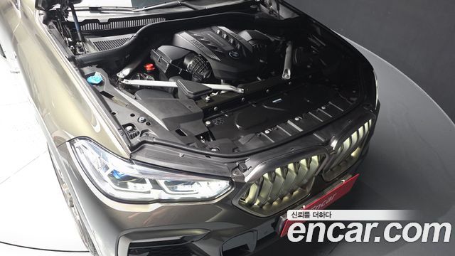 BMW X6 2021 — photo 6