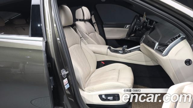 BMW X6 2021 — photo 11