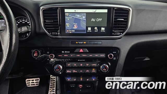 Kia Sportage 2019 — photo 19