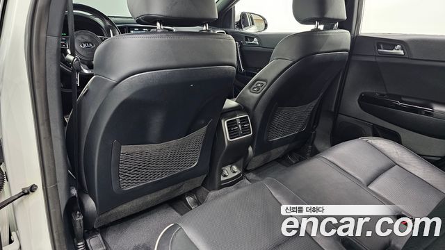 Kia Sportage 2019 — photo 31