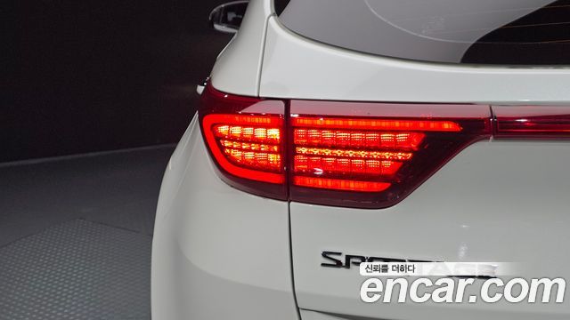 Kia Sportage 2021 — photo 9
