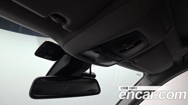 BMW 7-Series 2014 — photo 17