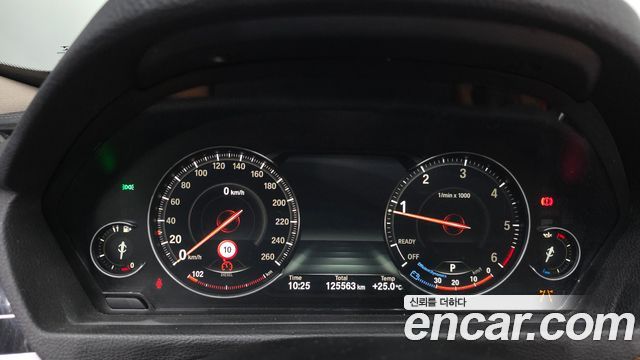 BMW Gran Turismo 2018 — photo 11