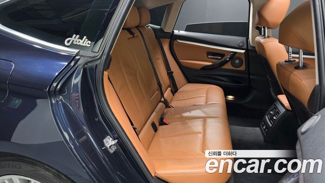 BMW Gran Turismo 2018 — photo 17