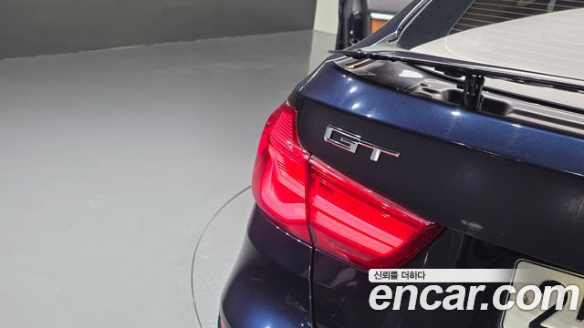 BMW Gran Turismo 2018 — photo 9