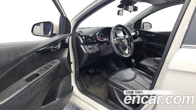 Chevrolet Korea Spark 2016 — photo 13
