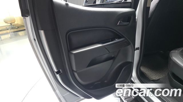 Chevrolet Korea Colorado 2020 — photo 15