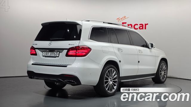 Mercedes-Benz GLS-Class 2017 — photo 2
