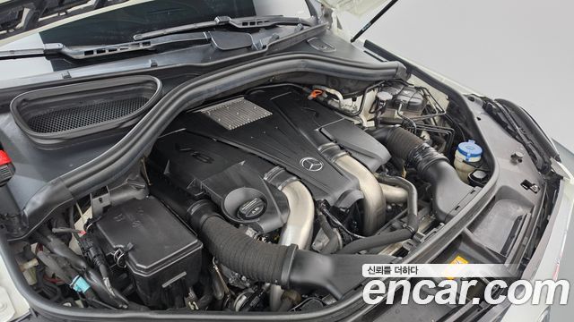 Mercedes-Benz GLS-Class 2017 — photo 6