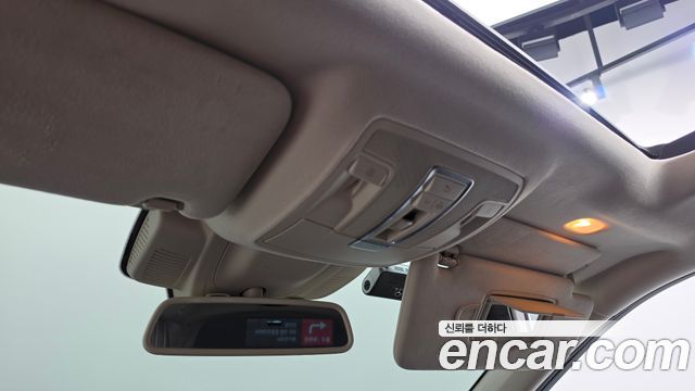 Mercedes-Benz GLS-Class 2017 — photo 25