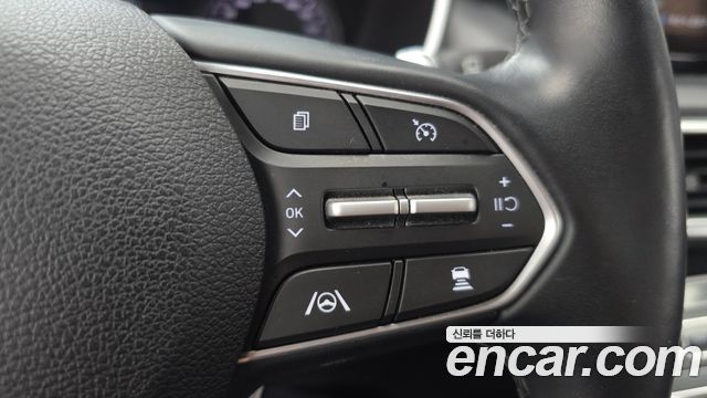 Hyundai Santafe 2021 — photo 23