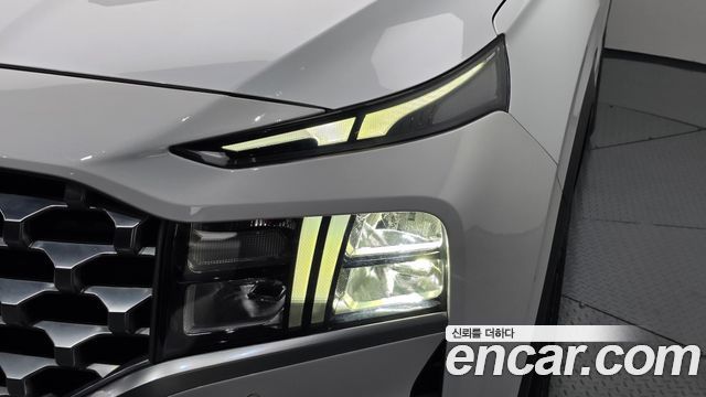 Hyundai Santafe 2021 — photo 8