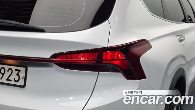 Hyundai Santafe 2021 — photo 9