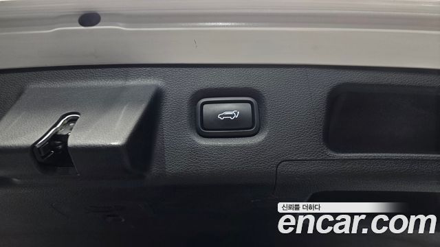 Hyundai Santafe 2021 — photo 32