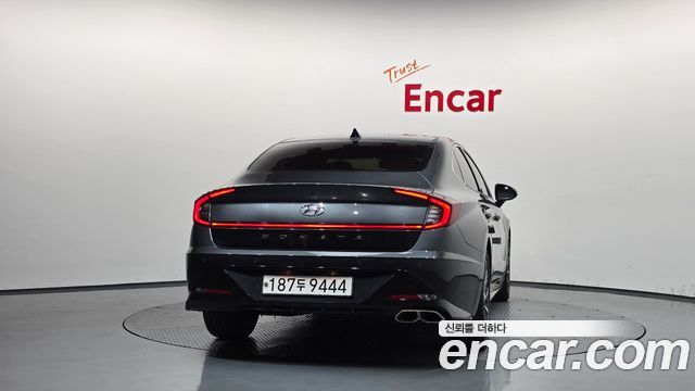 Hyundai Sonata 2022 — photo 4