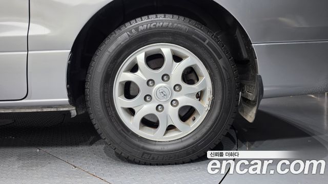 Hyundai Starex 2012 — photo 7