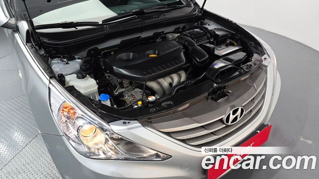 Hyundai Sonata 2012 — photo 6
