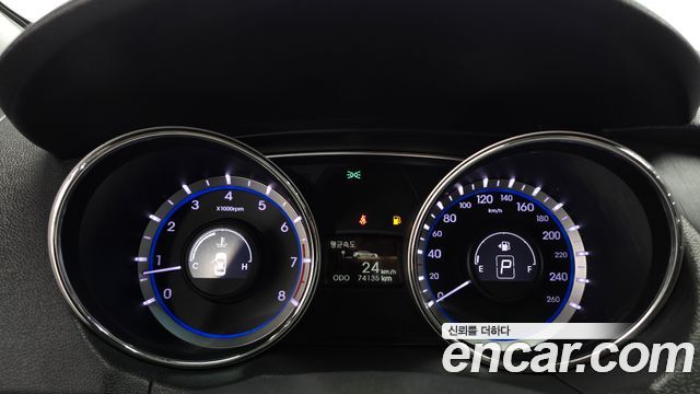 Hyundai Sonata 2012 — photo 8