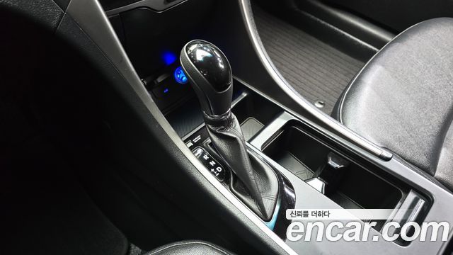 Hyundai Sonata 2012 — photo 9